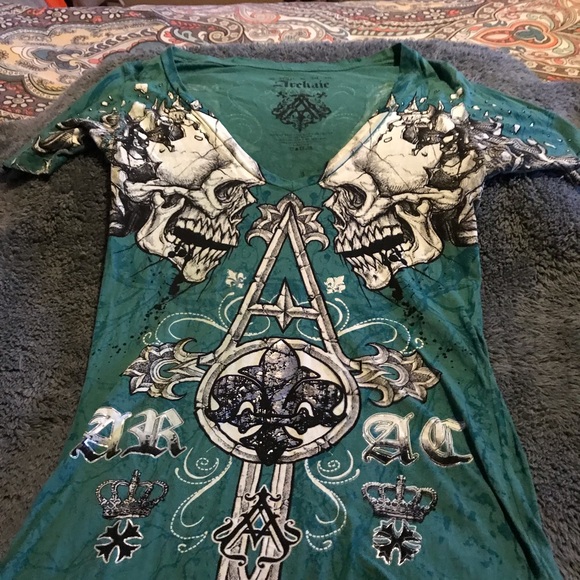 Top - Picture 1 of 4